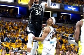 kaiyun-出色防守引爆全场！，字母哥意外战胜加拿大队全场沸腾不已的简单介绍