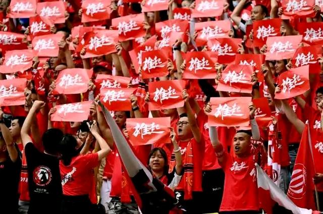 赛地聚焦：中超今晨热度飙升，金州勇士遗憾出局，目标明确，医务组通报恢复的简单介绍